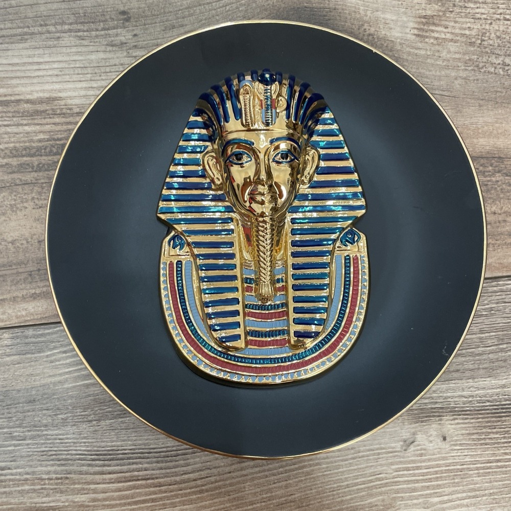KING TUTANKHAMUN RELIEF PLATE FROM BRADFORD EXCHANGE